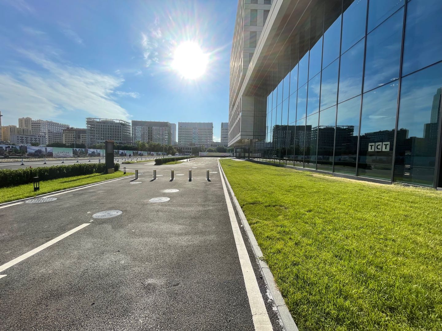 交控大厦实拍图2