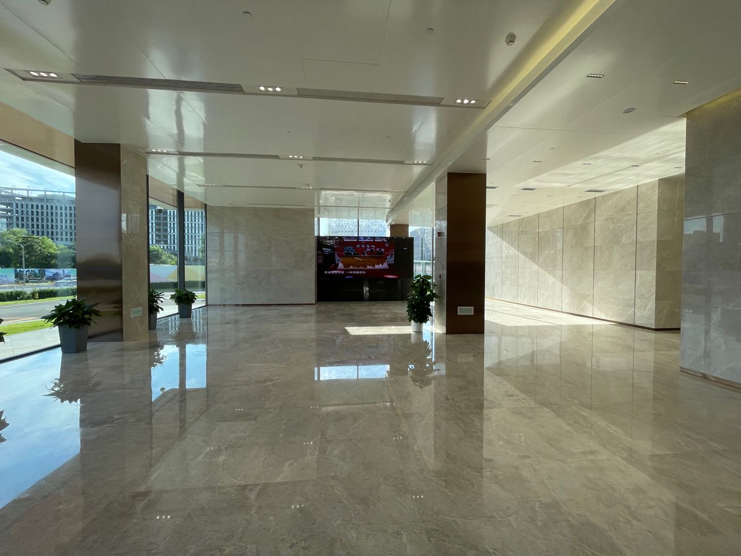 交控大厦实拍图3